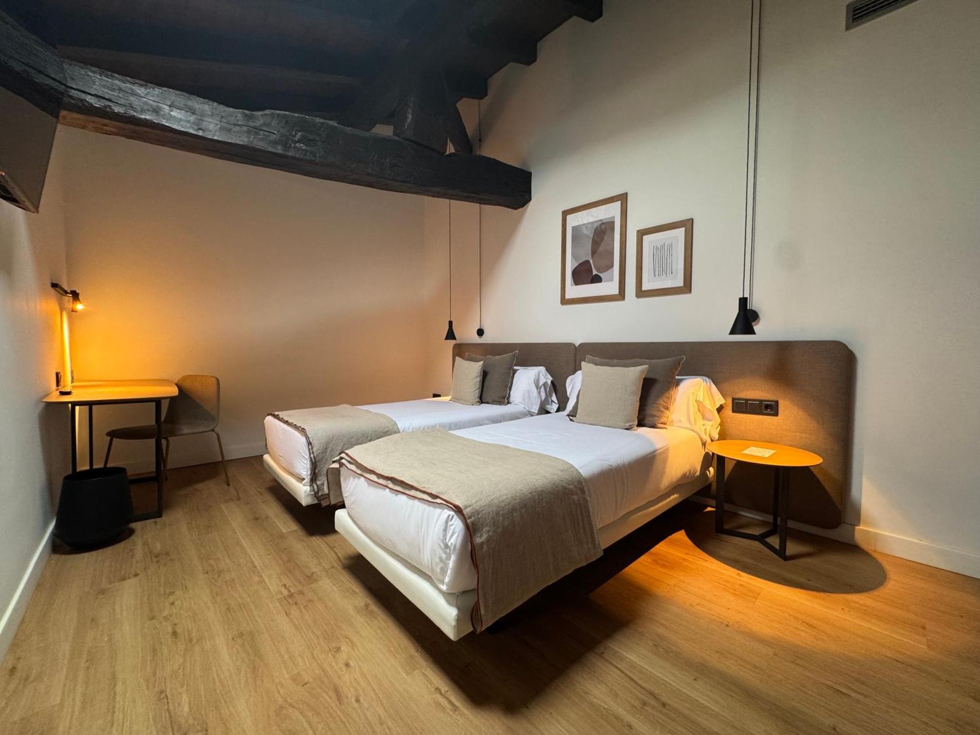 Etxeaundi Hotel Boutique Onate Bagian luar foto
