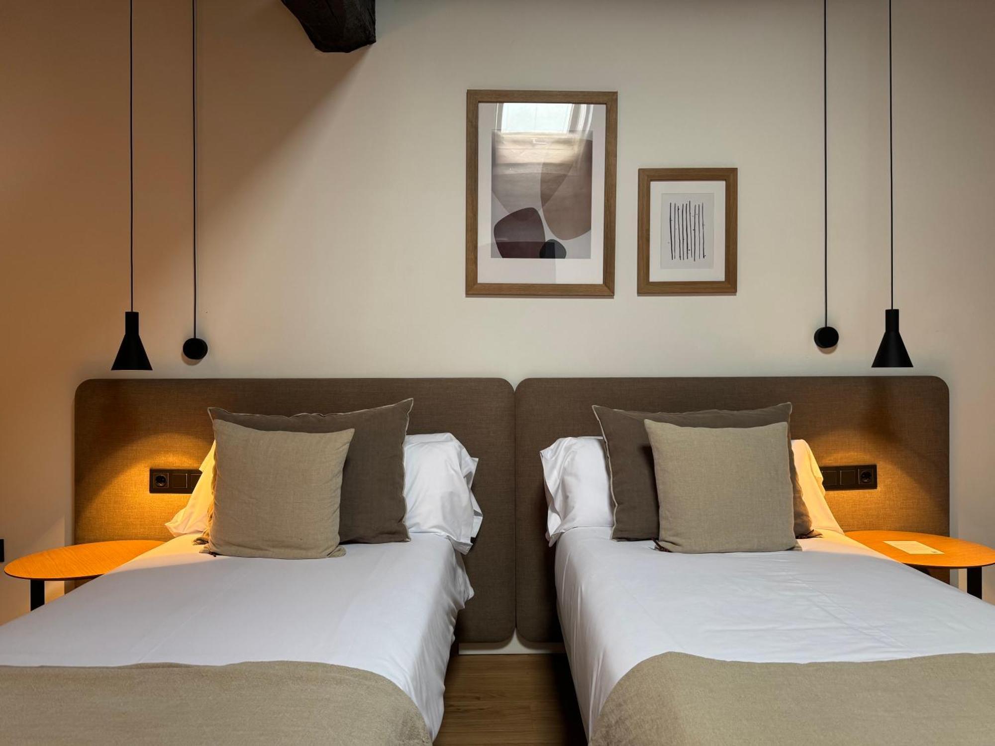 Etxeaundi Hotel Boutique Onate Bagian luar foto